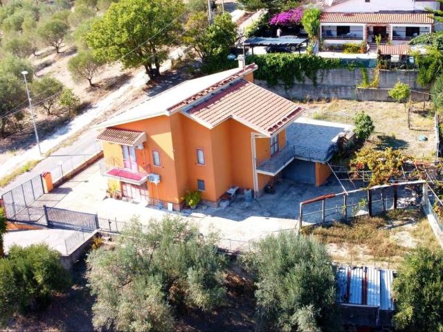 Villa Indipendente in vendita a Agropoli, Campania