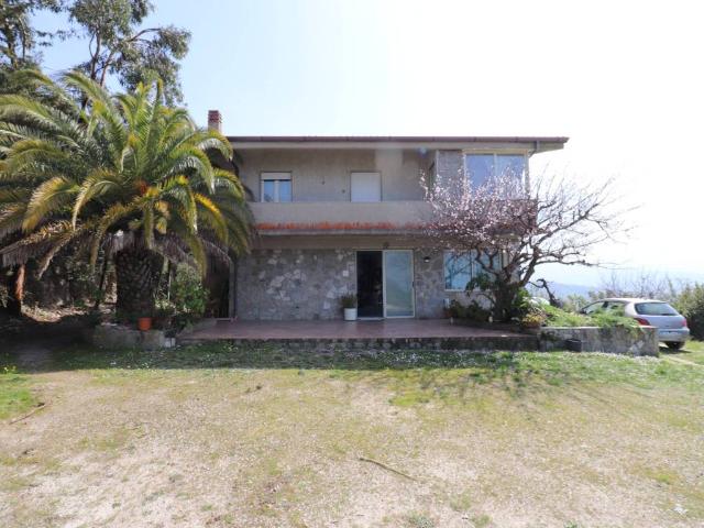 Villa Indipendente in vendita a Agropoli, Campania