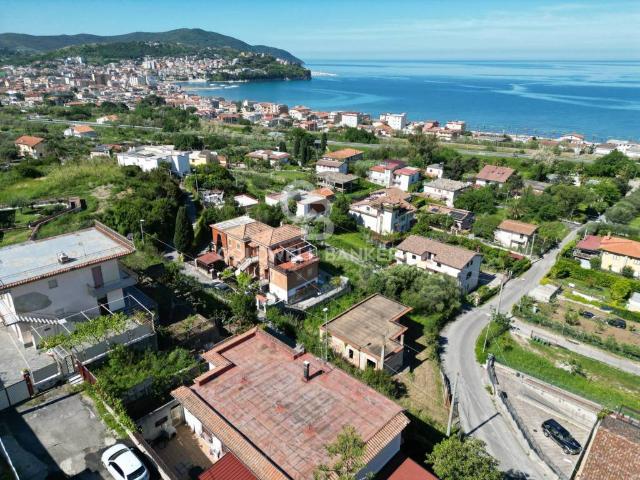 Villa Indipendente in vendita a Agropoli, Campania