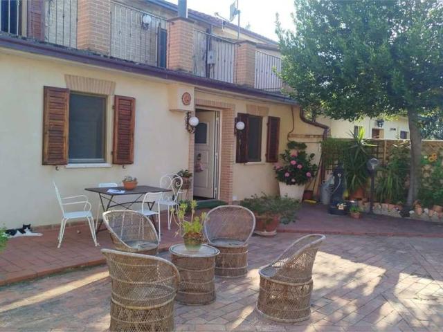 Villa Indipendente in vendita a Marche, Ancona