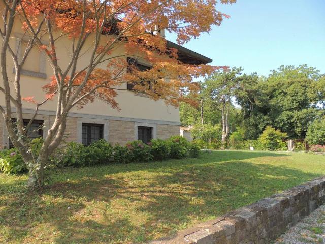 Villa Indipendente in vendita a Aiello Del Friuli, Friuli-Venezia Giulia