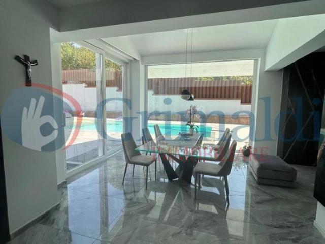Villa Indipendente in vendita a Aiello Del Sabato, Campania