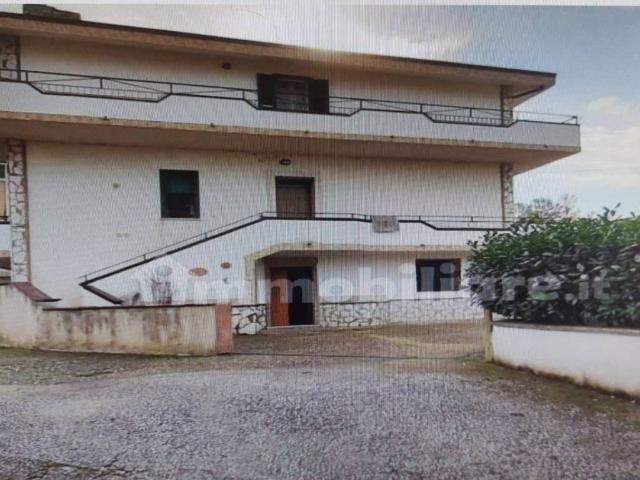 Villa Indipendente in vendita a Airola, Campania
