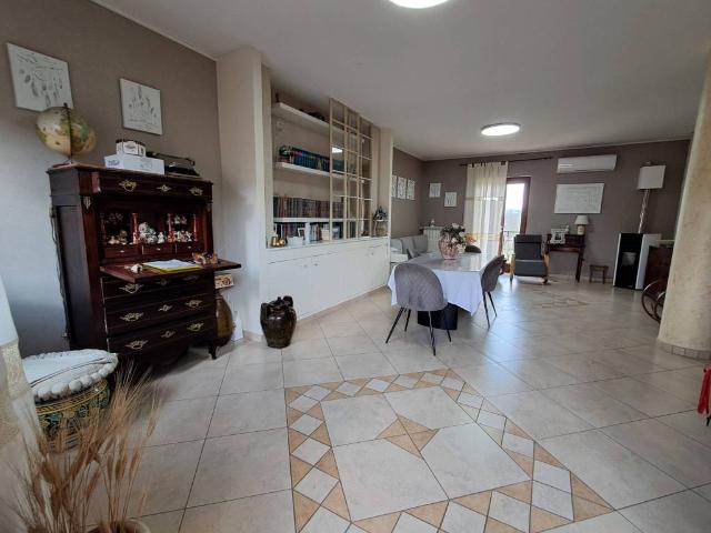 Villa Indipendente in vendita a Airola, Campania