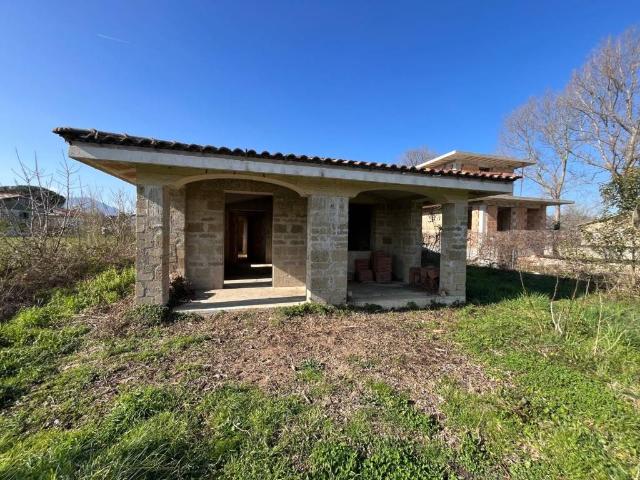 Villa Indipendente in vendita a Caudisi, Airola