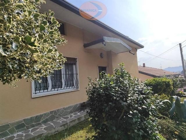 Villa Indipendente in vendita a Airuno, Lombardia