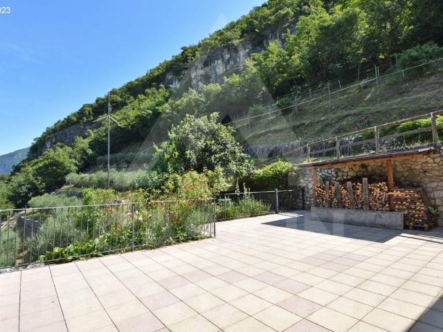 Villa Indipendente in vendita a Comunità della Vallagarina, Ala