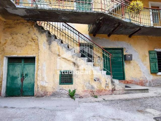 Villa Indipendente in vendita a Comunità della Vallagarina, Ala