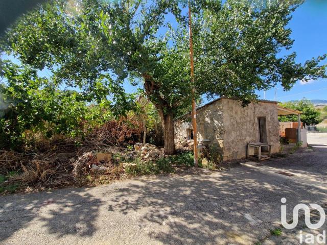 Villa Indipendente in vendita a Alanno, Abruzzo
