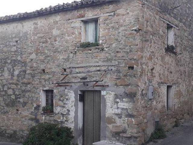 Villa Indipendente in vendita a Alanno, Abruzzo