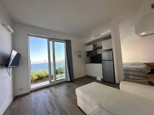 Villa Indipendente in vendita a Alassio, Liguria
