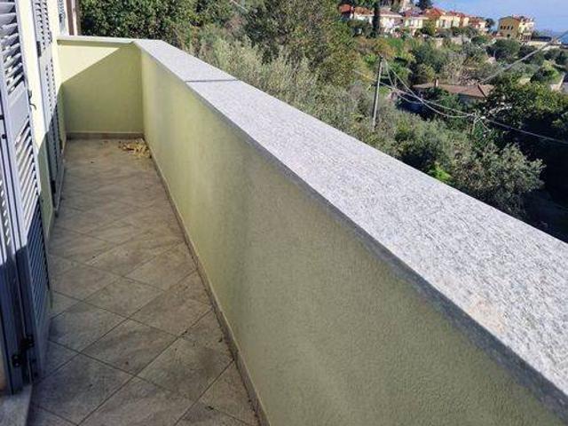 Villa Indipendente in vendita a Alassio, Liguria
