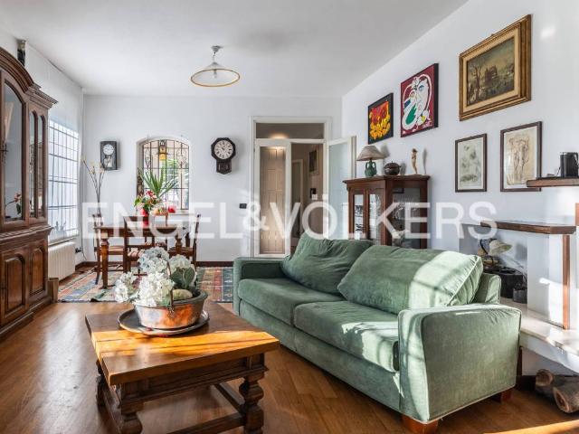 Villa Indipendente in vendita a Alassio, Liguria