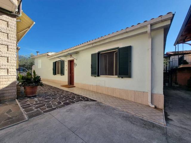 Villa Indipendente in vendita a Alatri, Lazio