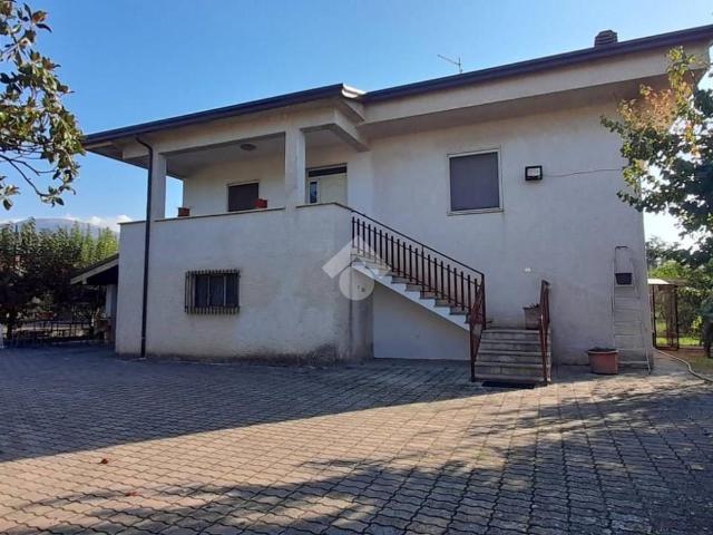 Villa Indipendente in vendita a Alatri, Lazio