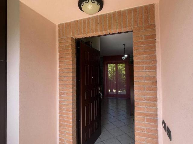 Villa Indipendente in vendita a Alatri, Lazio