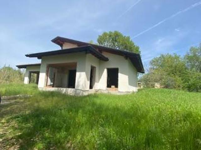 Villa Indipendente in vendita a Alatri, Lazio