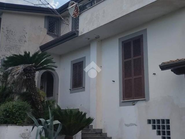 Villa Indipendente in vendita a Mole Bisleti, Alatri