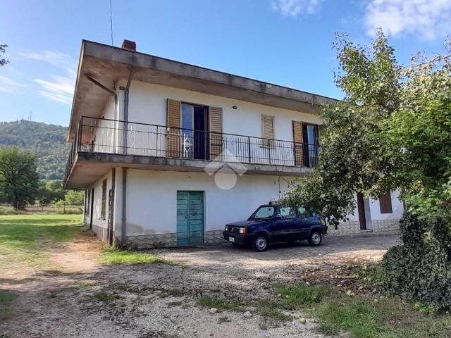 Villa Indipendente in vendita a Alatri, Lazio