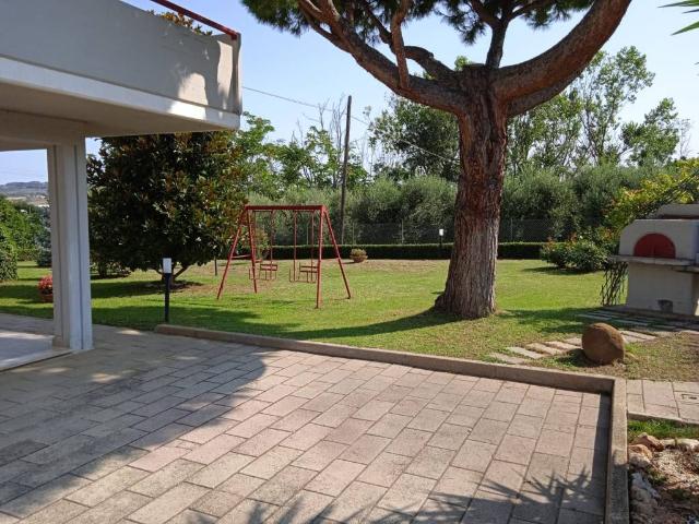 Villa Indipendente in vendita a Unione dei Comuni della Val Vibrata, Alba Adriatica