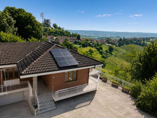 Villa Indipendente in vendita a Mussotto, Piemonte