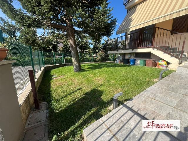 Villa Indipendente in vendita a Albairate, Milano