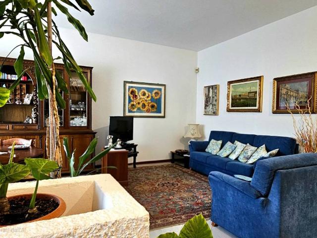 Villa Indipendente in vendita a Albairate, Lombardia