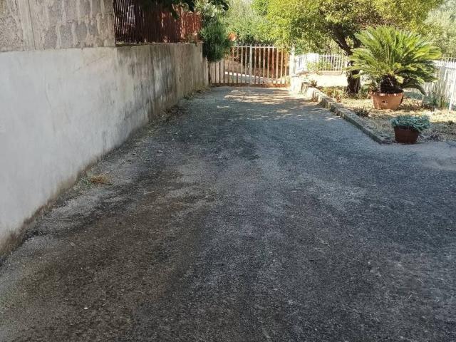 Villa Indipendente in vendita a Albanella, Campania