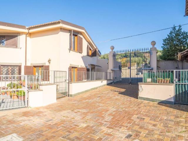 Villa Indipendente in vendita a Roma Capitale, Lazio