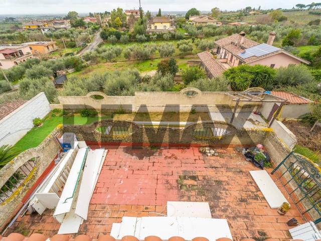 Villa Indipendente in vendita a Roma Capitale, Lazio