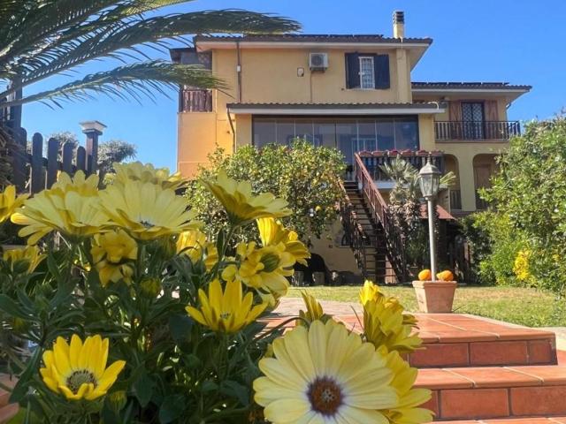 Villa Indipendente in vendita a Roma Capitale, Lazio