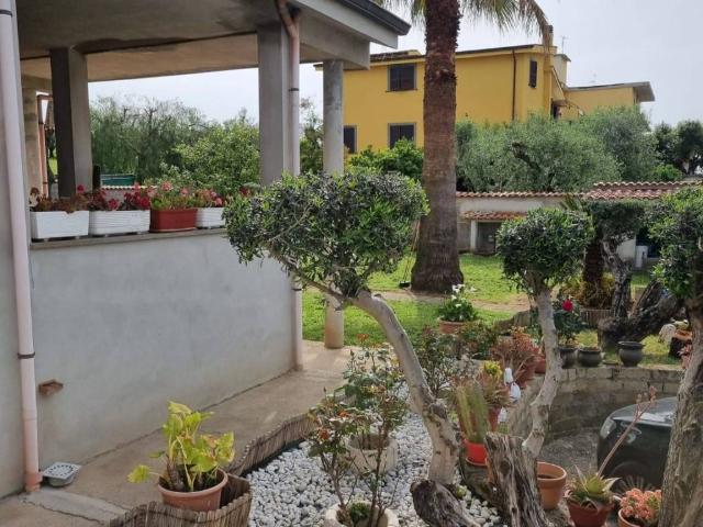 Villa Indipendente in vendita a Roma Capitale, Lazio