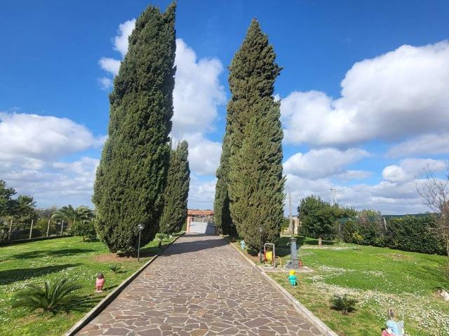 Villa Indipendente in vendita a Roma Capitale, Lazio