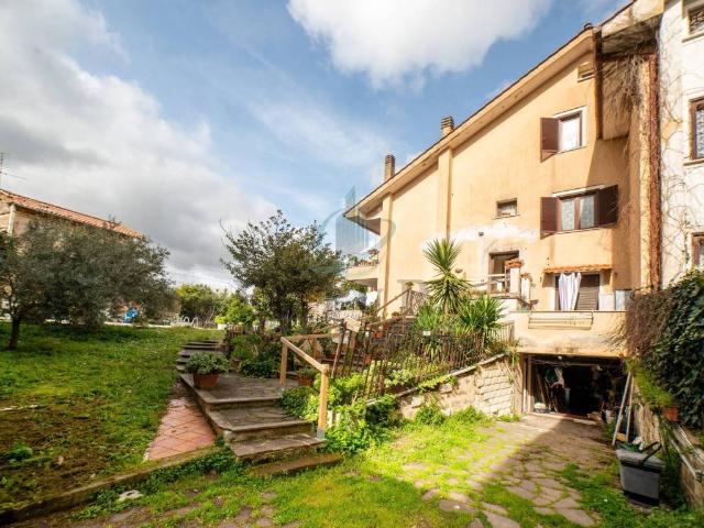 Villa Indipendente in vendita a Roma Capitale, Lazio