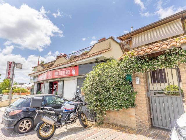 Villa Indipendente in vendita a Roma Capitale, Lazio
