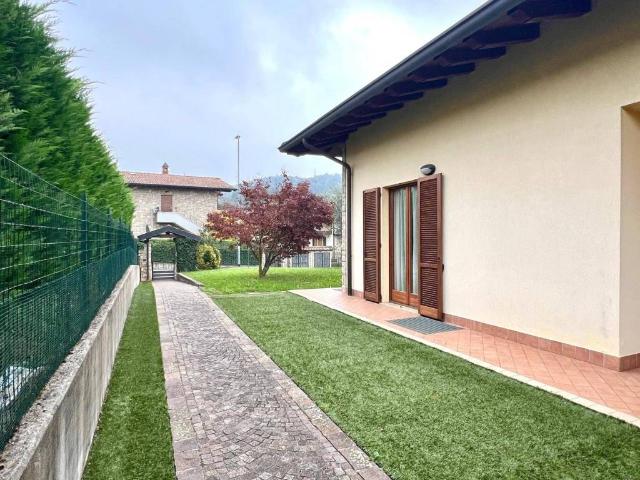 Villa Indipendente in vendita a Carbonera, Albano Sant'alessandro