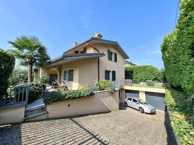 Villa Indipendente in vendita a Carbonera, Albano Sant'alessandro