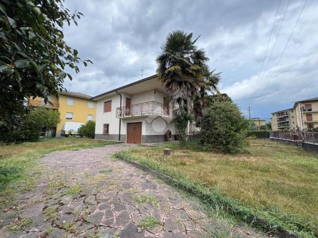 Villa Indipendente in vendita a Carbonera, Albano Sant'alessandro