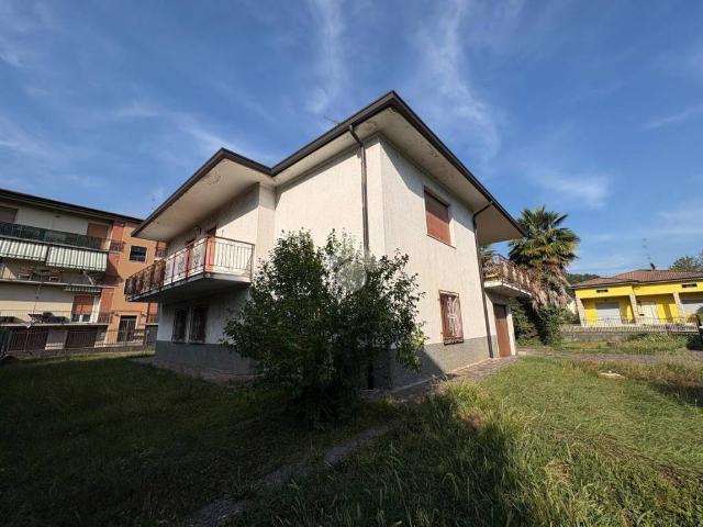Villa Indipendente in vendita a Carbonera, Albano Sant'alessandro