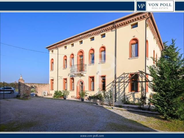 Villa Indipendente in vendita a Albaredo D'adige, Veneto