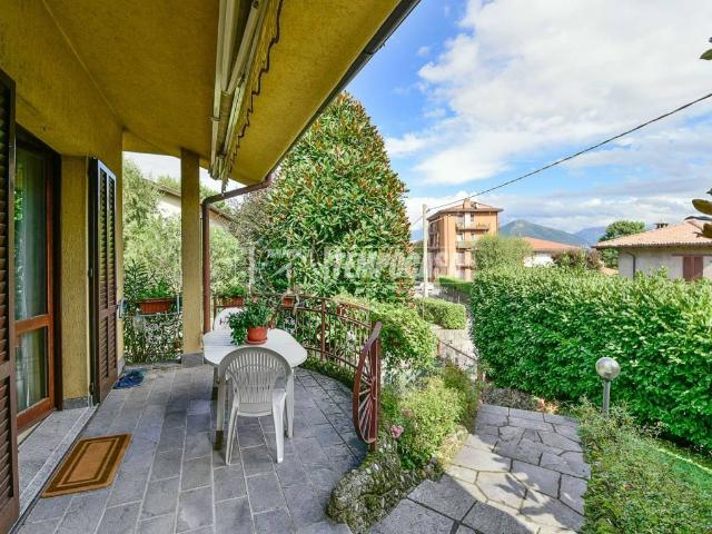 Villa Indipendente in vendita a Carcano, Albavilla