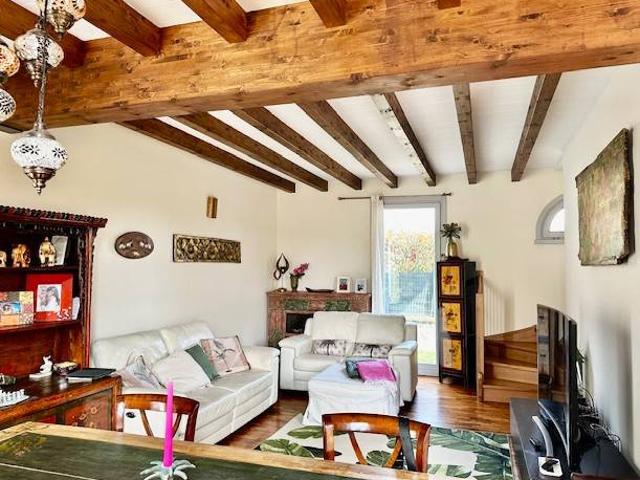 Villa Indipendente in vendita a Carcano, Albavilla