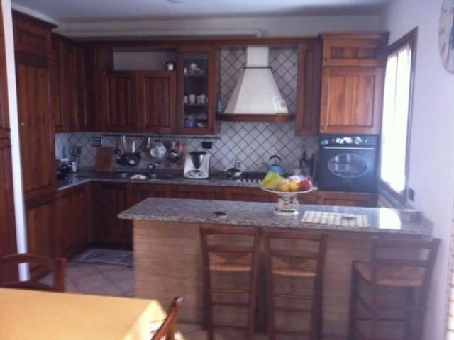 Villa Indipendente in vendita a Albenga, Liguria
