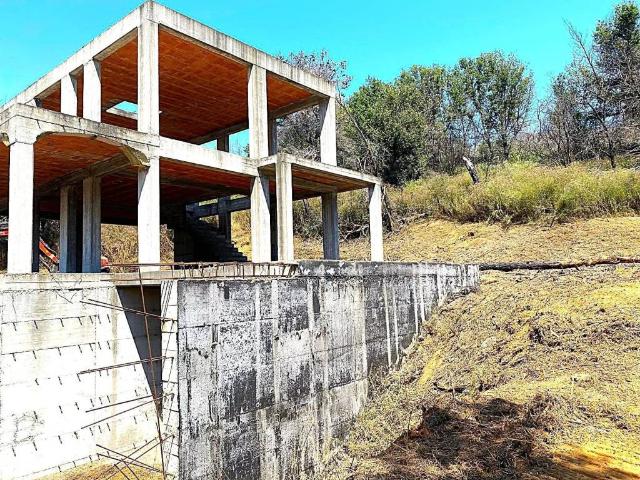 Villa Indipendente in vendita a Bastia, Albenga