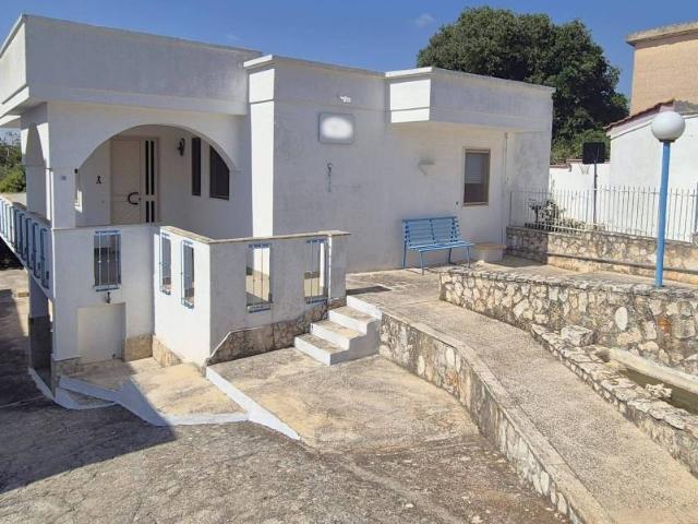 Villa Indipendente in vendita a Puglia, Bari