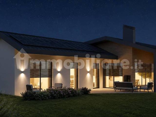 Villa Indipendente in vendita a Albese con Cassano, Albese