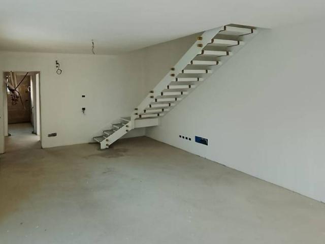 Villa Indipendente in vendita a Mandriola, Albignasego