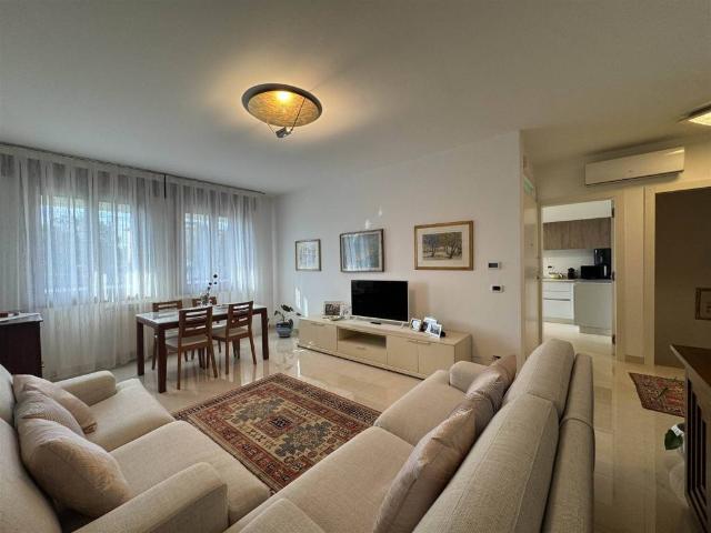 Villa Indipendente in vendita a Carpanedo, Albignasego