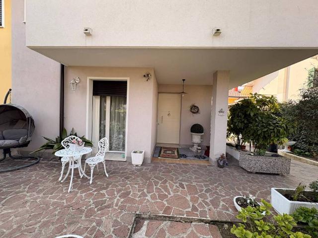 Villa Indipendente in vendita a Mandriola, Albignasego