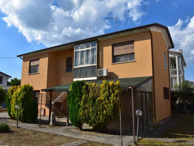 Villa Indipendente in vendita a Albignasego, Veneto